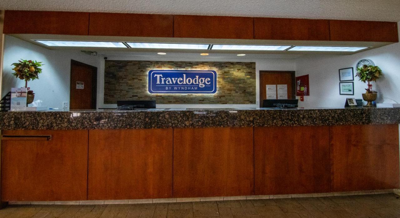 Travelodge By Wyndham Pueblo Exterior photo